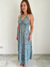 Load image into Gallery viewer, Sky Blue 1 of 1
